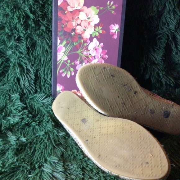 Size 8.5 authentic Gucci espadrilles - Picture 6 of 8